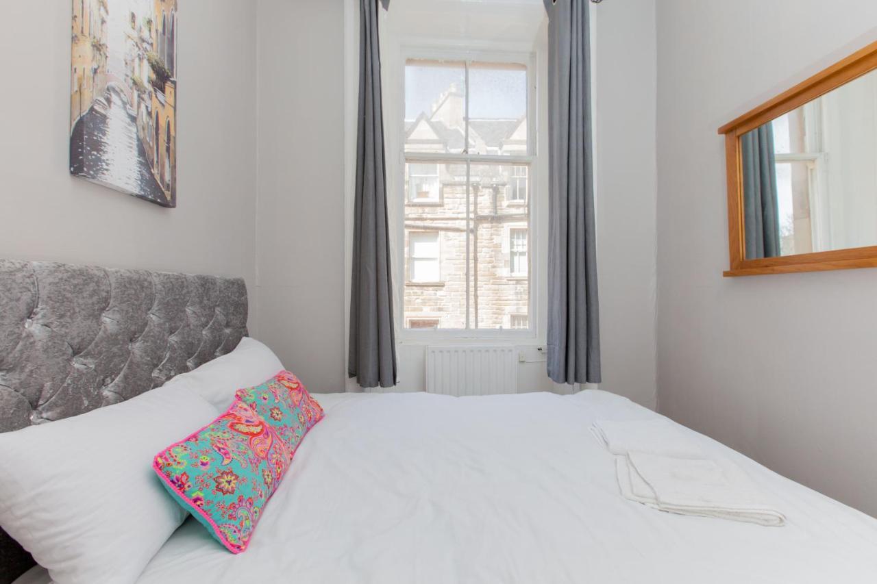 Bright & Homely City Centre Apartment Near Holyrood Edinburg Exteriör bild