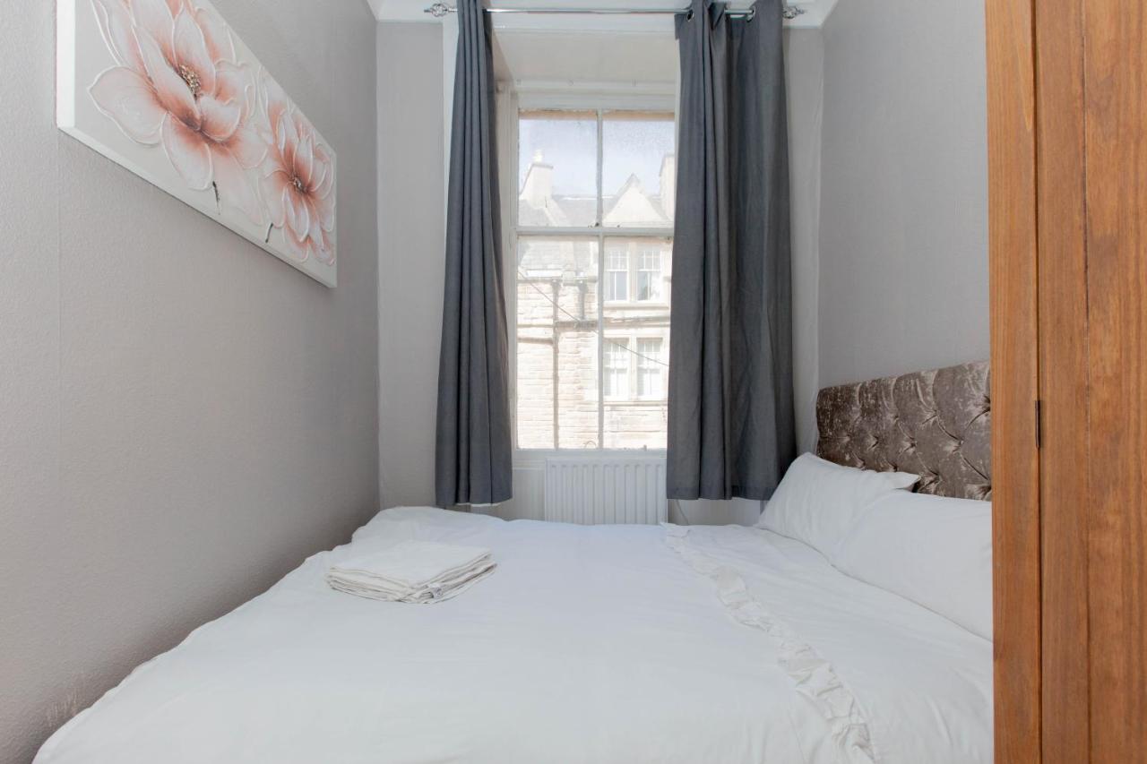 Bright & Homely City Centre Apartment Near Holyrood Edinburg Exteriör bild